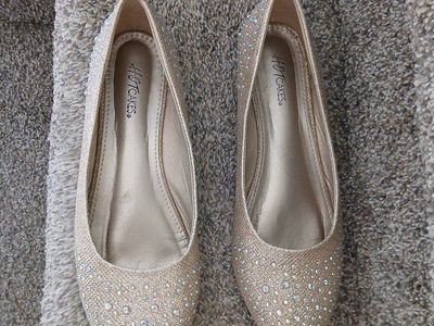 Sparkly Gold Flats with Rhinestones, Size 9