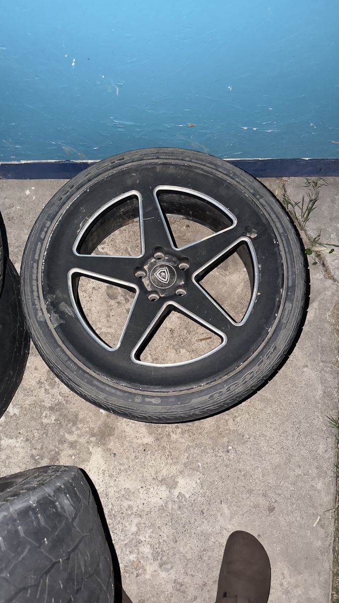 Set of 4 Marquee M9535 5x114.3