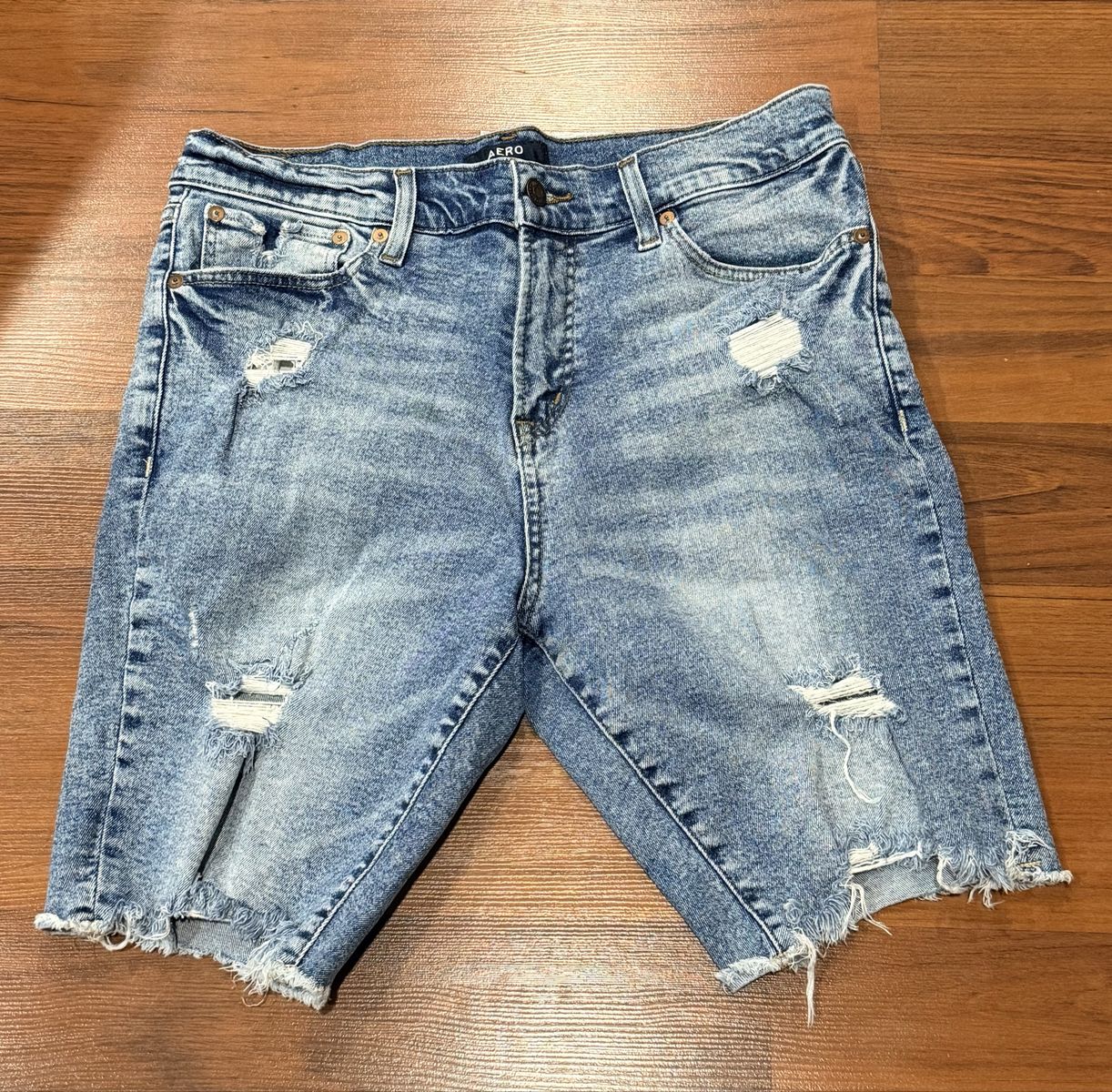 Men Brand Aero Size 32 Denim shorts