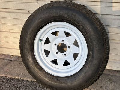 Trailer tire