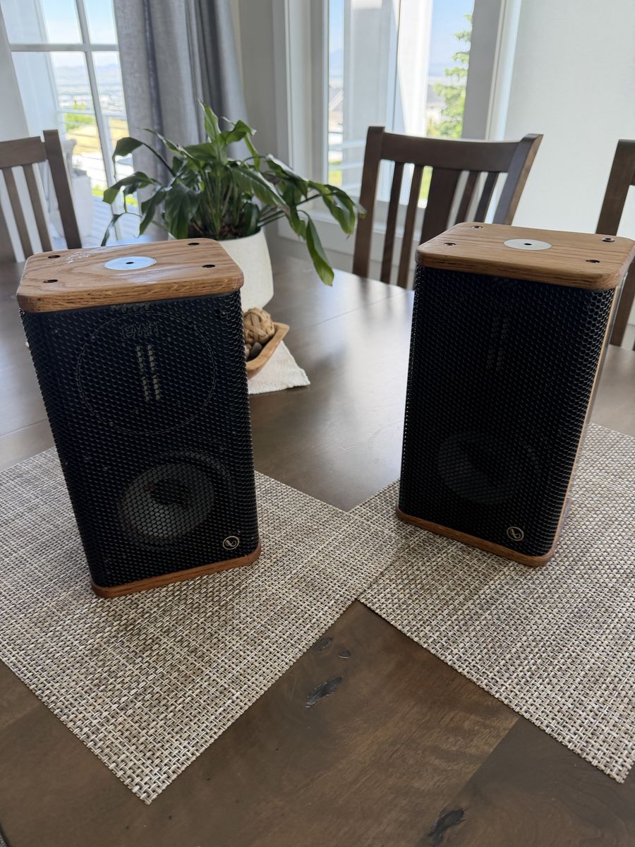 Infinity Infitessimal micro-monitor Speakers