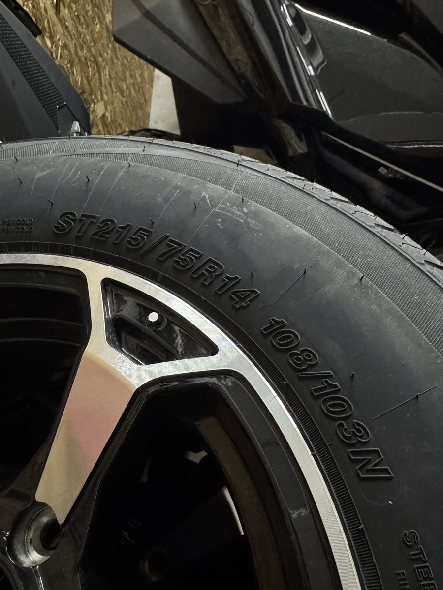 Brand New Aluminum Trailer Wheels/Tires (6)