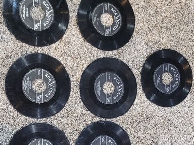 7 Vintage 45 RPM Records