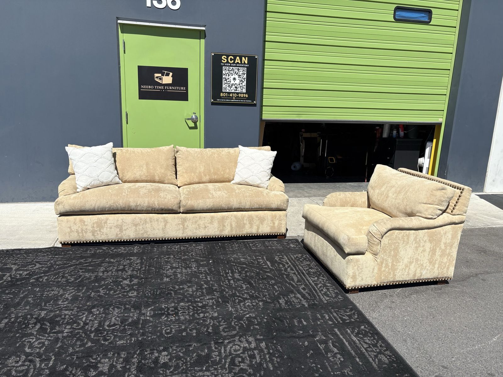High End Couches Sofas (Free Delivery )