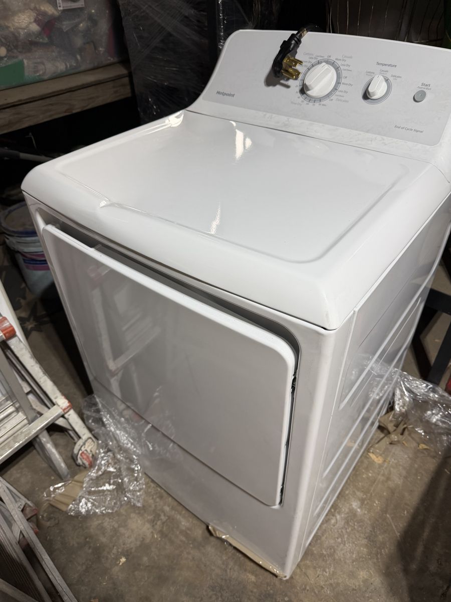Hotpoint Washer & Electric Dryer Set – $450 OBO