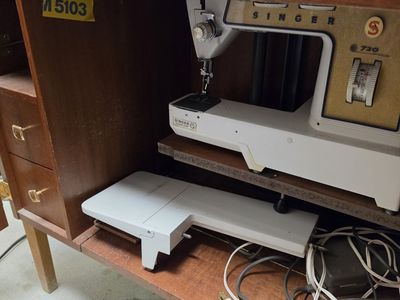 Free singer sewing machine