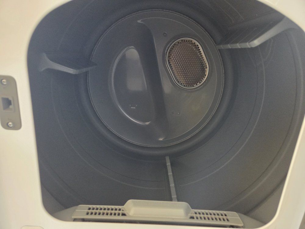 Main image 6