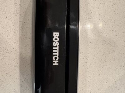 Bostitch electric 3 Hole Punch