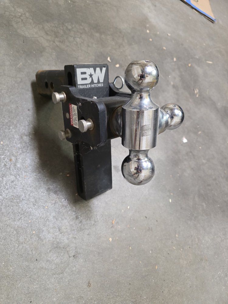B&W Trailer Hitches Tow & Stow Adjustable Tri-Ball Hitch Mount