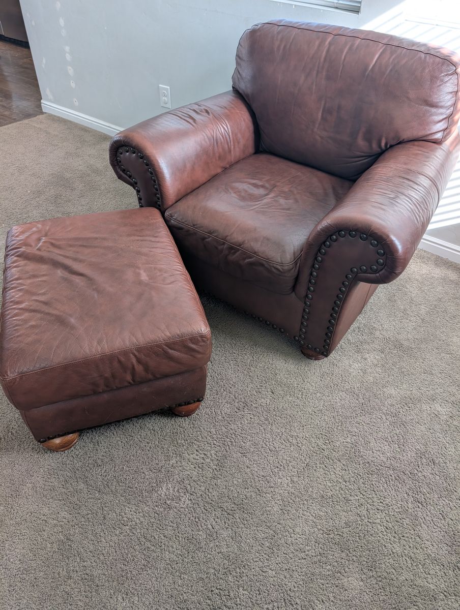 4 piece Leather Sofa Set