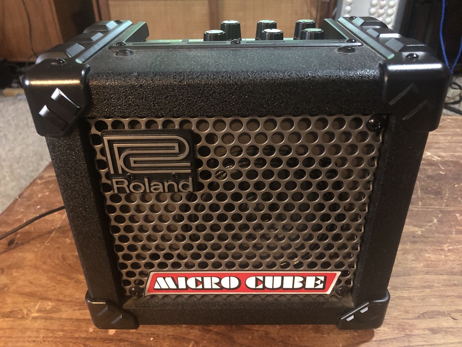 Roland Micro Cube 2-Watt 1x5" Guitar Combo