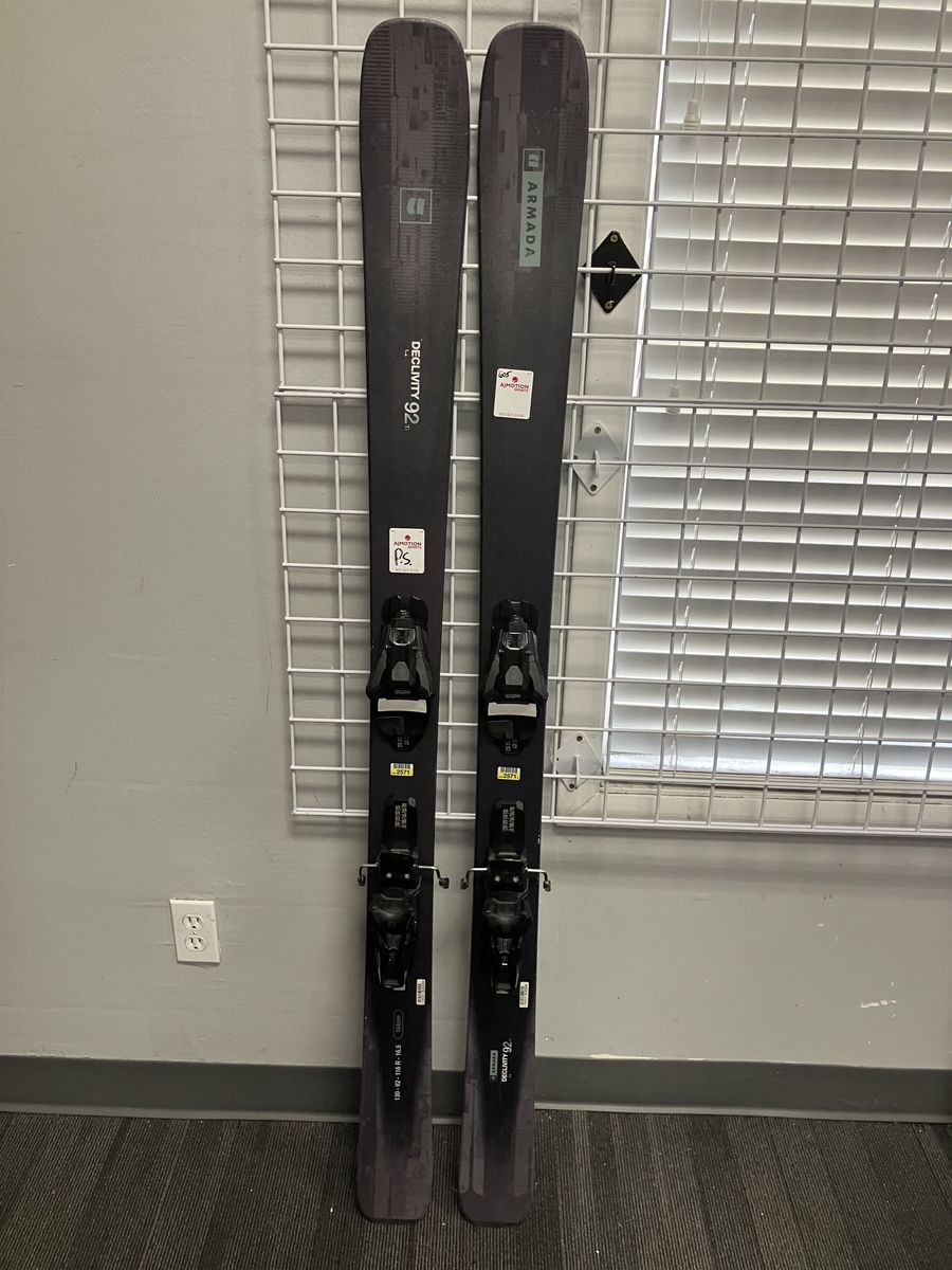 Used Armada Declivity 92 Ti 164cm Skis w/ Armada Strive 11 Demo Bindings