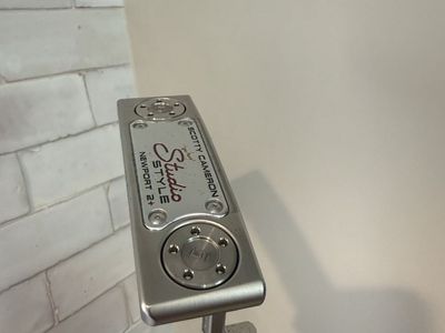 New Scotty Cameron Studio Style Newport 2 Plus