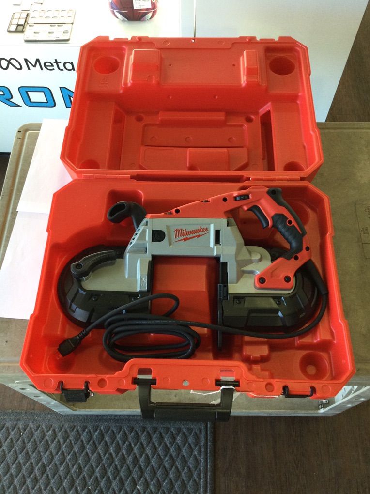 Milwaukee Band Saw