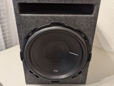 Rockford Fosgate P2D4 12" ported subwoofer box