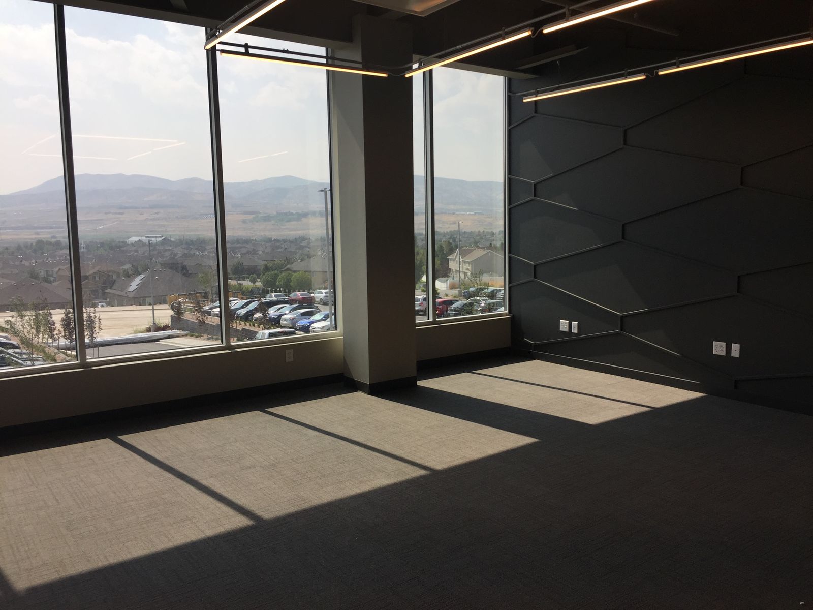 Flex Suites / Class A Office Space - Lehi, UT / Thanksgiving Point