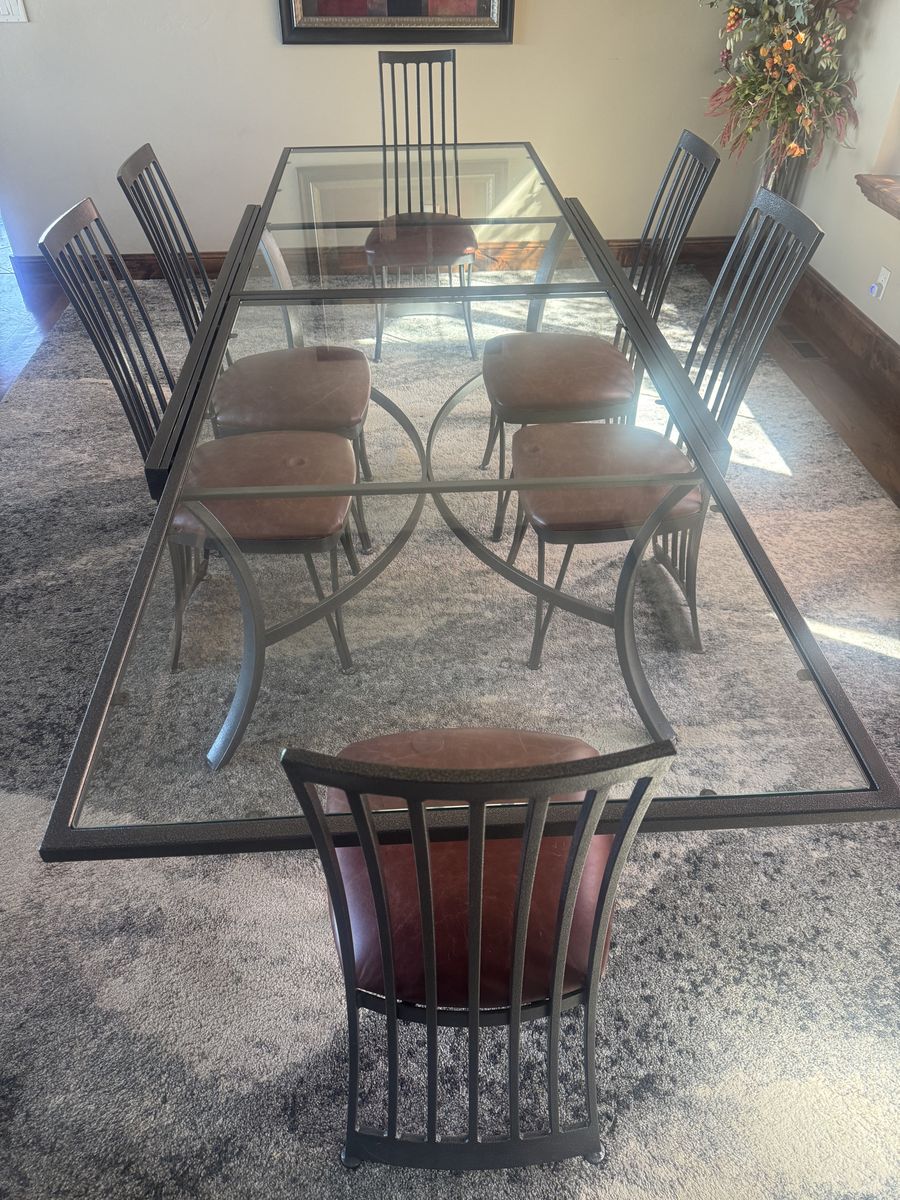 Vintage Johnson Casuals 10ft/5ft glass dinning room table plus 6 chairs