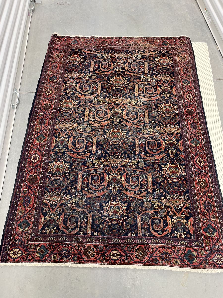 Persian oriental rug 1930s style