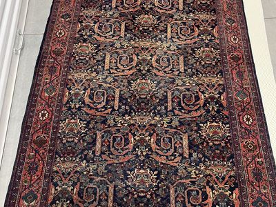 Persian oriental rug 1930s style