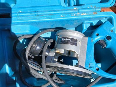 Makita Router Base 193104-6 for Models RD1100 & RD1101 - Used
