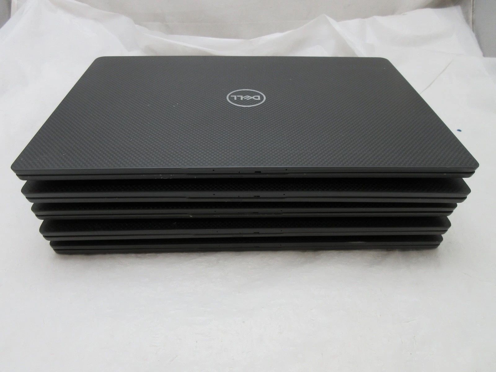 Lot of 25 Dell latitude 7410 Gen1031U