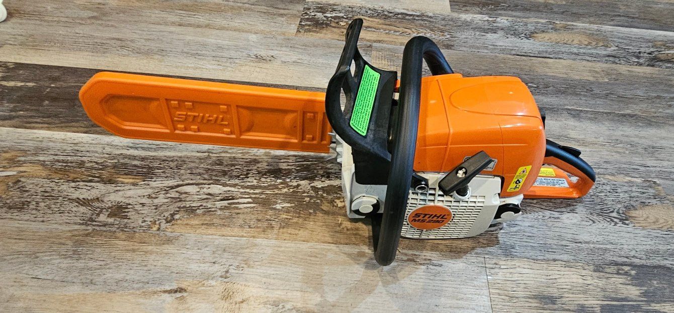 STIHL MS290 CHAINSAW LOW HOURS 56.5 CC VERY CLEAN FARM BOSS