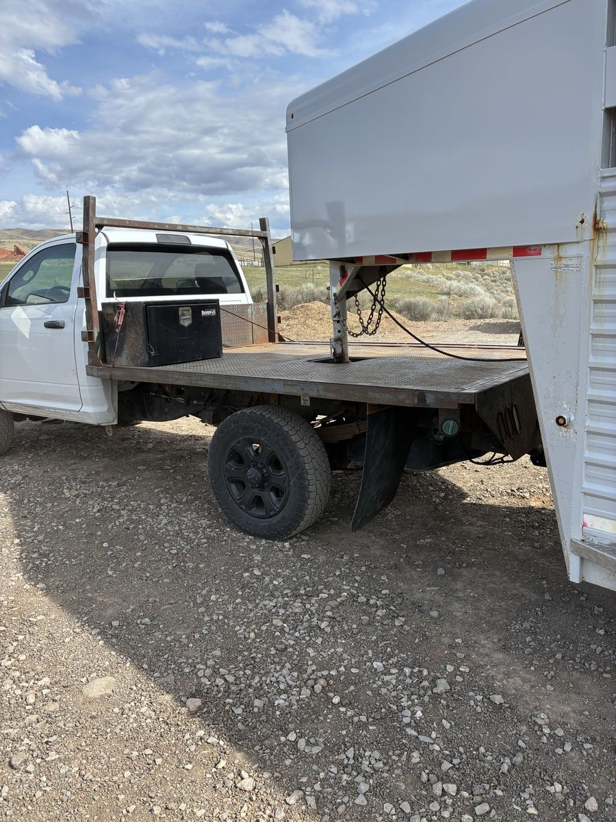 Flatbed For A Single Wheel Truck
