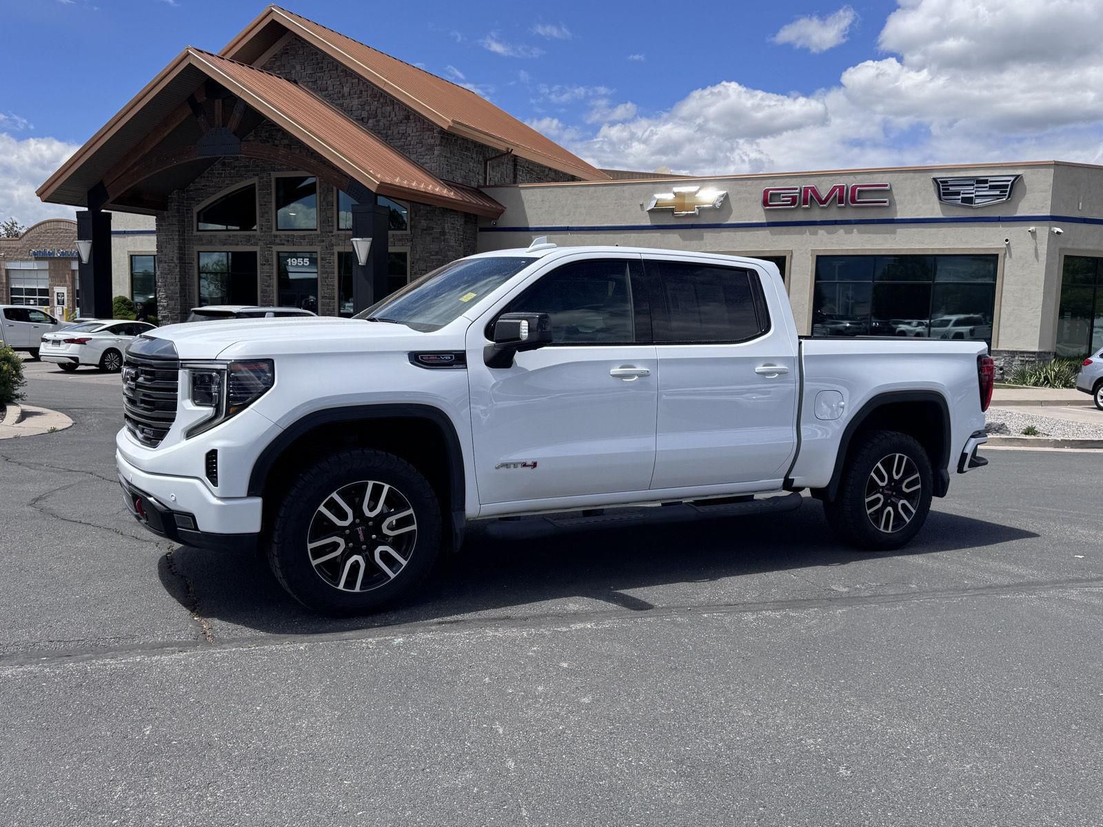 2022 GMC 1500 AT4