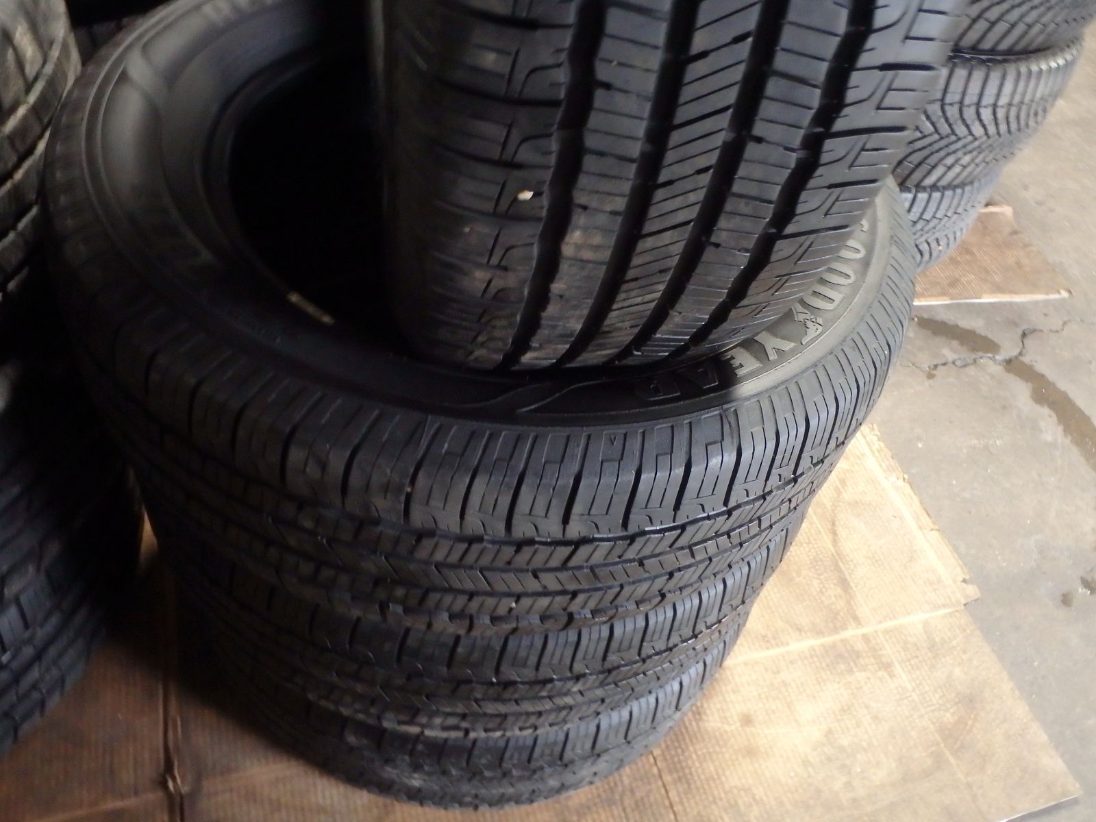 225/60R17 GOODYEAR RELIANT A/S SET OF USED TIRES