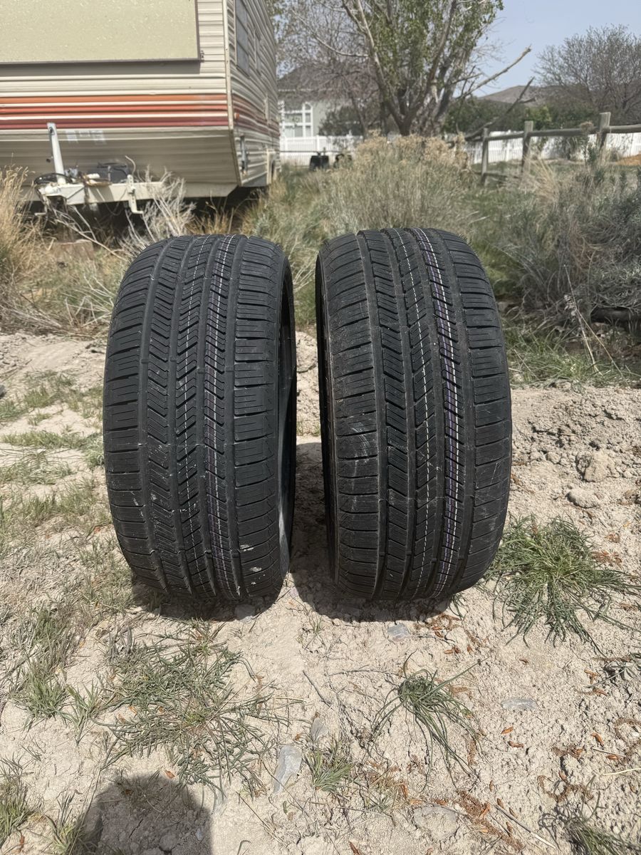 Goodyear Eagle LS2 255/40r19