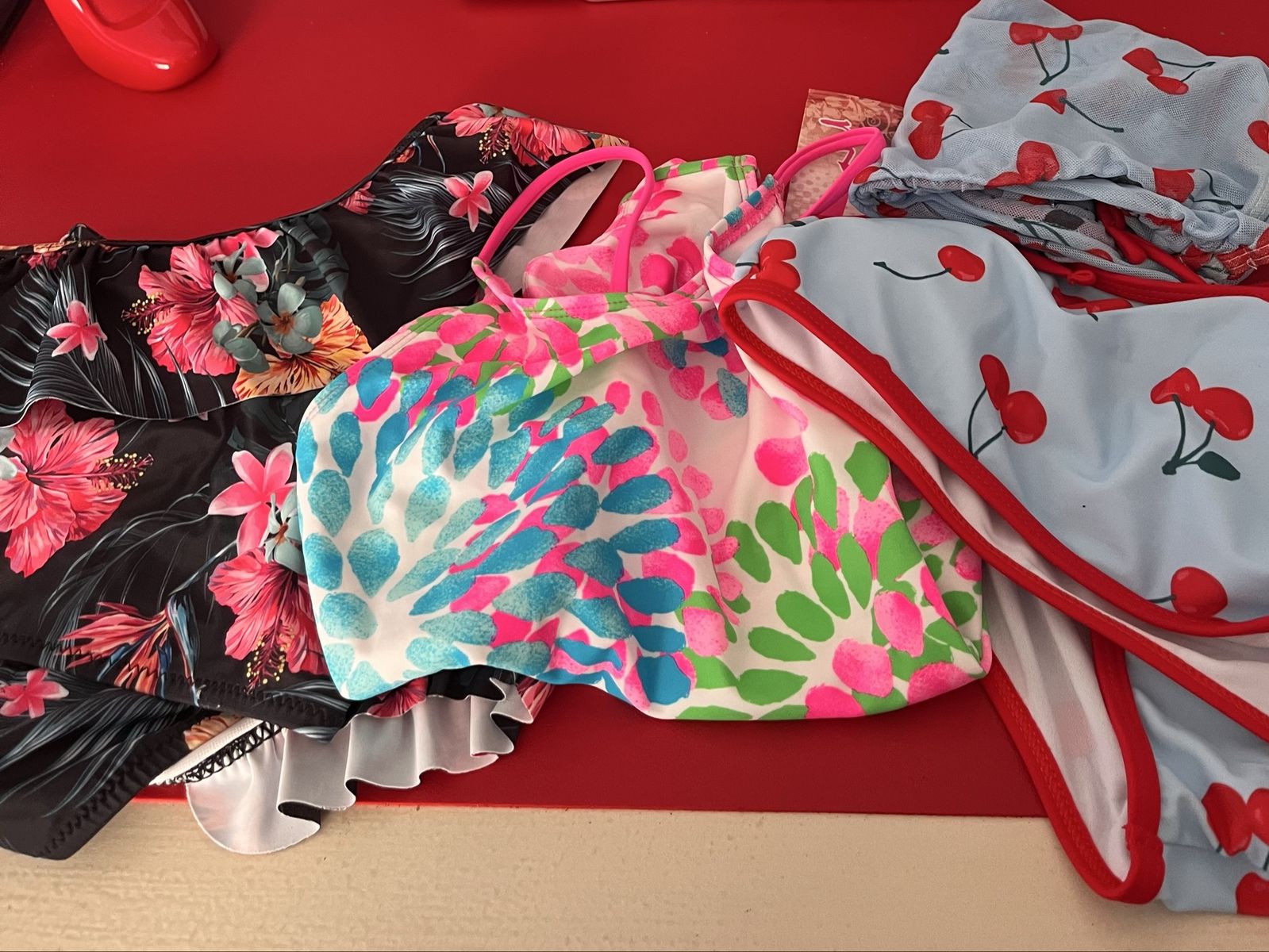 Girls Swimsuit’s - Kanu Surf & Shein Sizes 6 & 8