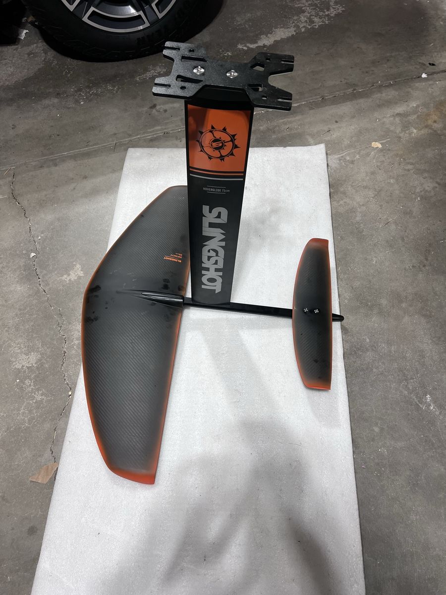 Slingshot 2022 Hover Glide FWake V3 Foil Board - Gamma 99 Wing, 71cm Mast, 48cm Rear Wing