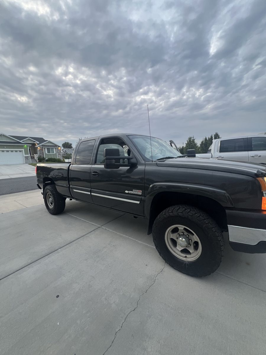2003 Chevrolet Silverado 2500 
