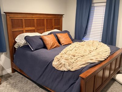 Solid Wood King-Size Bed Frame – Great Condition