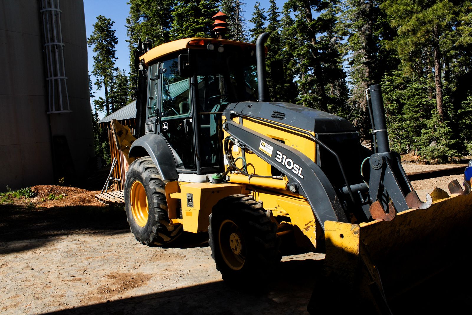John Deere 310SL Backhoe