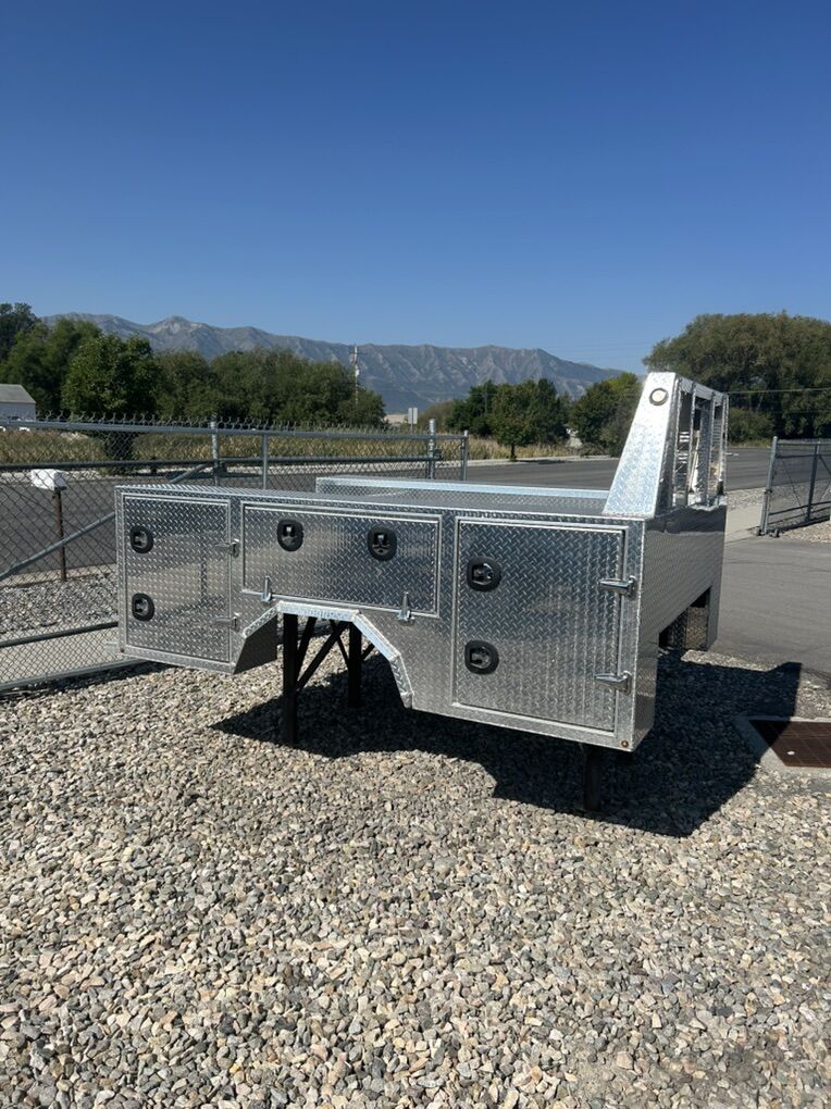 Bradford Built Contractor Bed