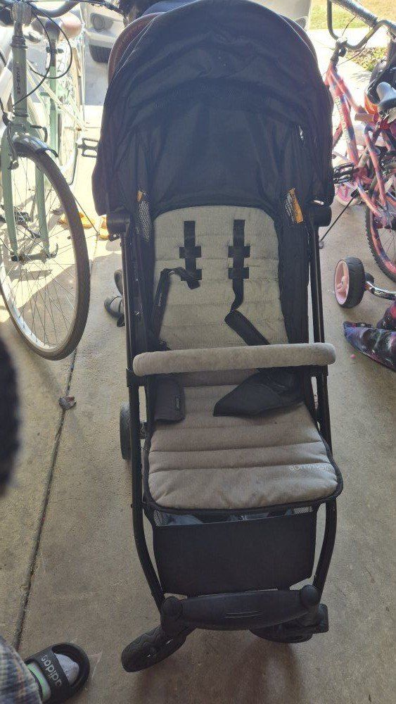 Summer Quick Close Stroller