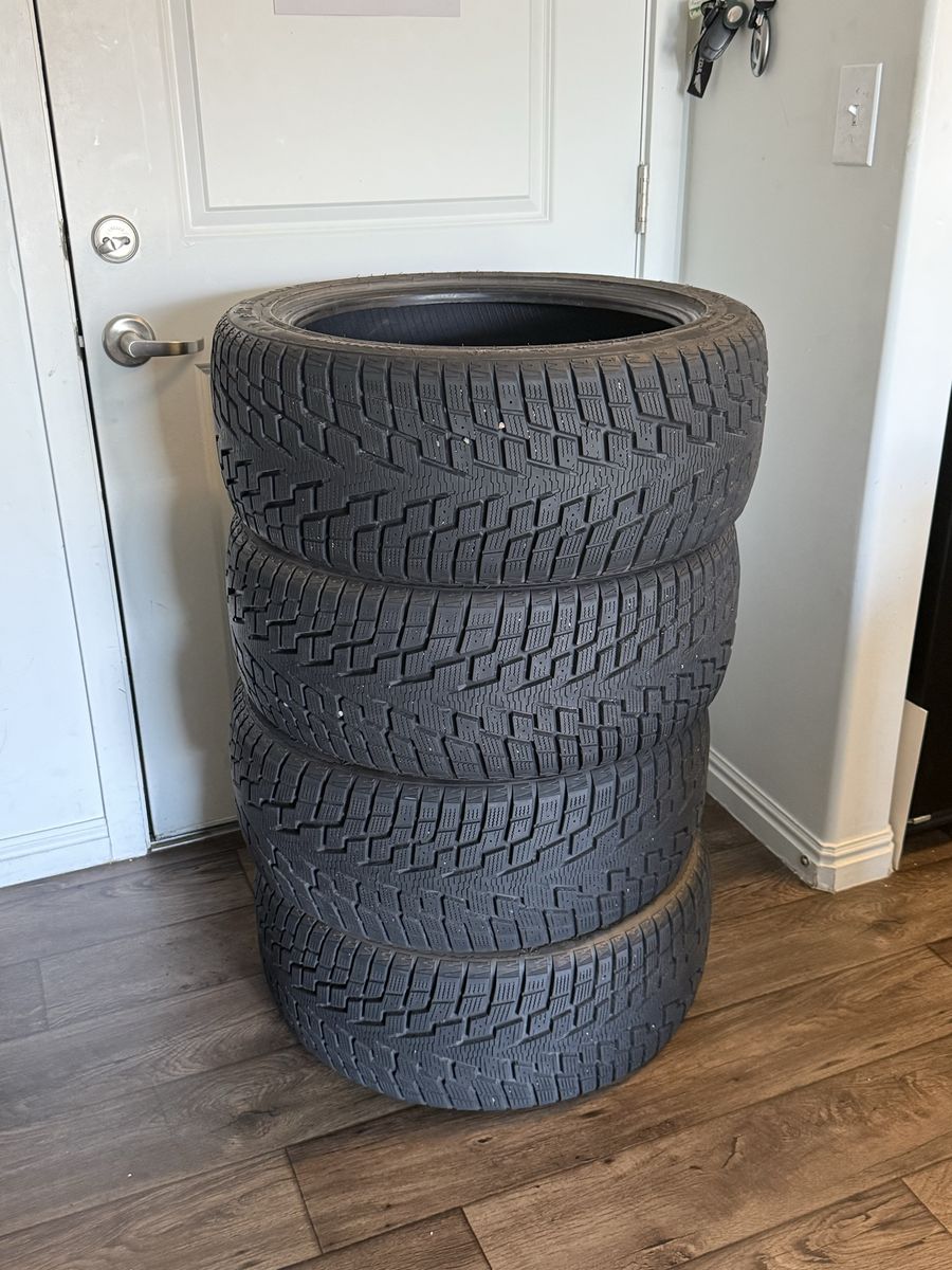 Snow tires