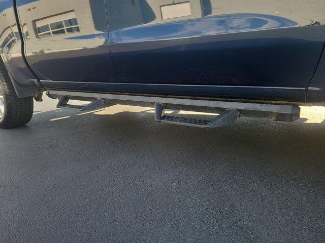 Main image 33