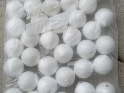 Lot of 2" White Craft Styrofoam Balls / Pencil Topper Balls (Approx. 40 count)
