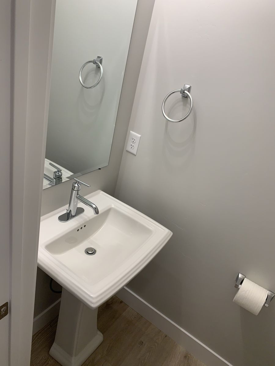 Main image 12