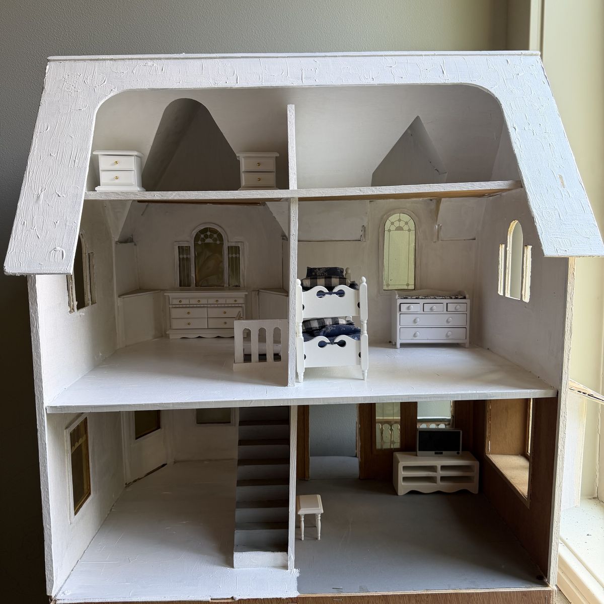Main image 2