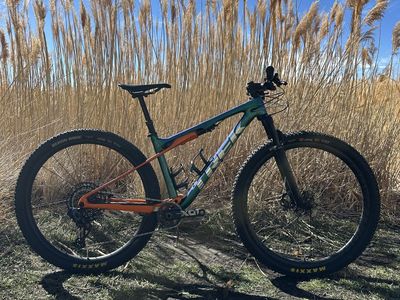 Trek Supercaliber Size M