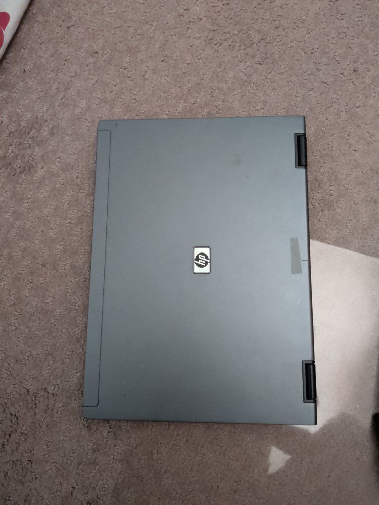 HP Laptop - Gray (Untested)