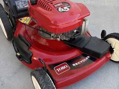 Toro Recycler 22” Self-Propelled Lawn Mower