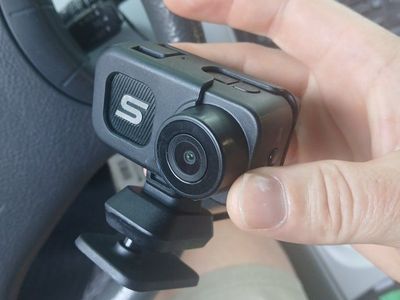 Alpine Type S 4K mini Smart Dash Cam with Mount and Accessories