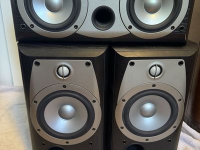 Infinity Alpha Bookshelf Speaker Set & Center