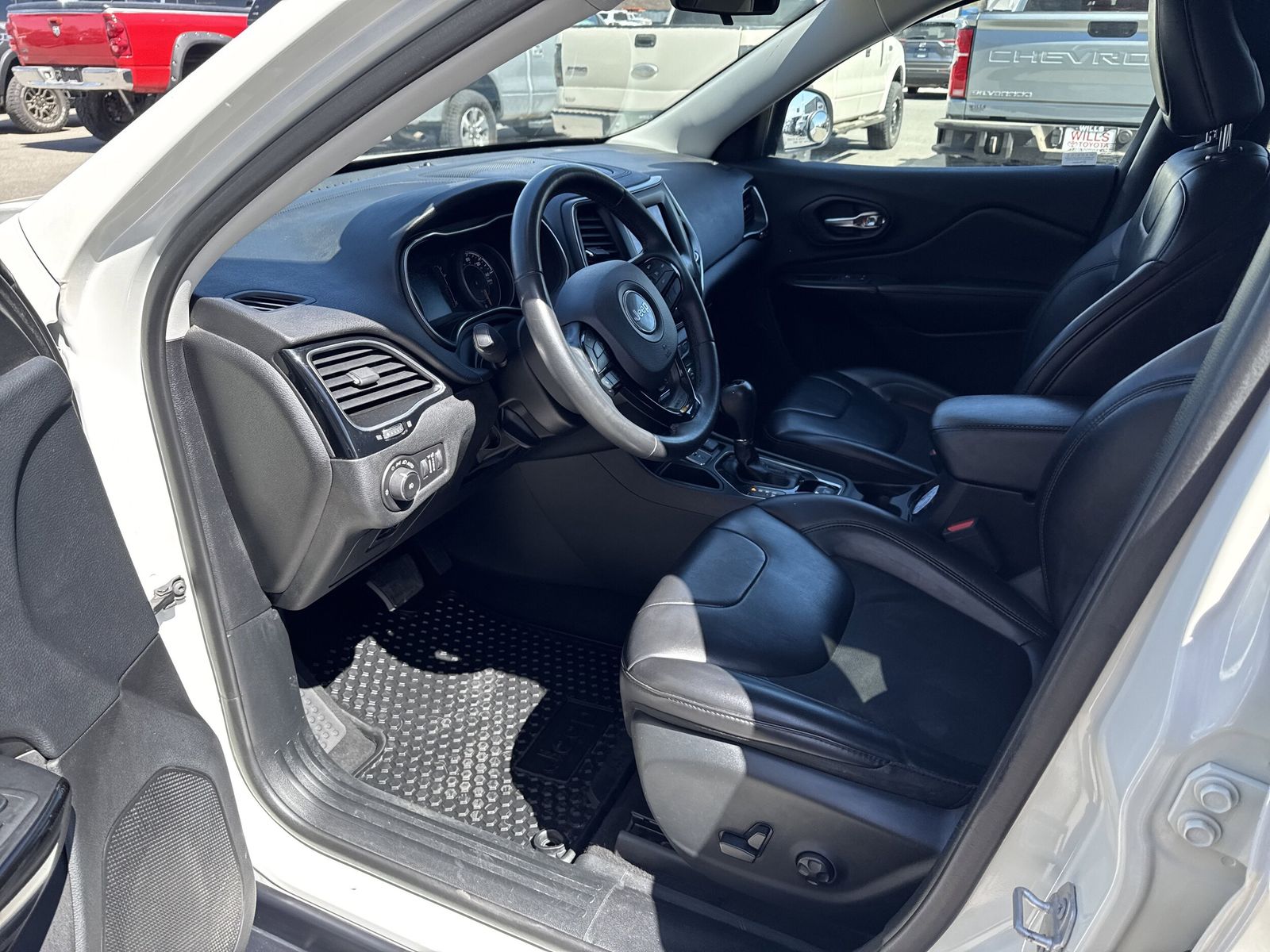 2019 Jeep Cherokee Altitude