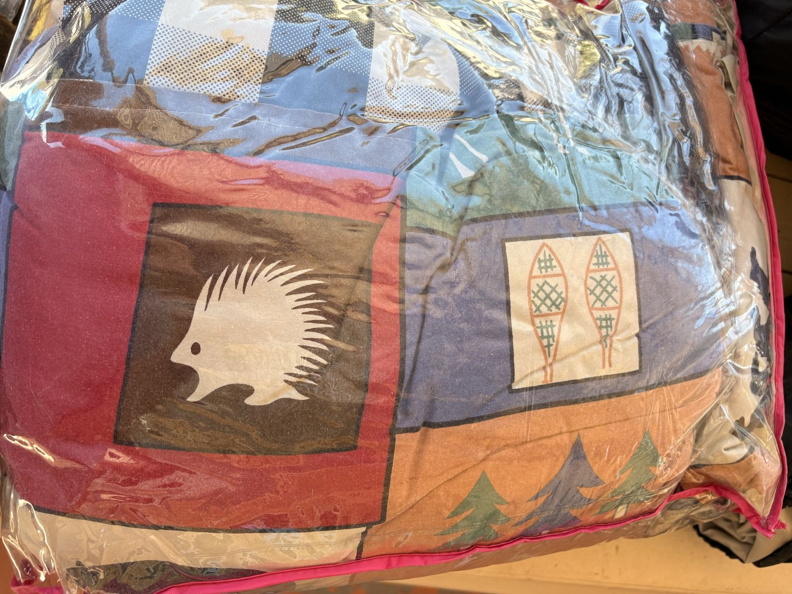 Main image 4