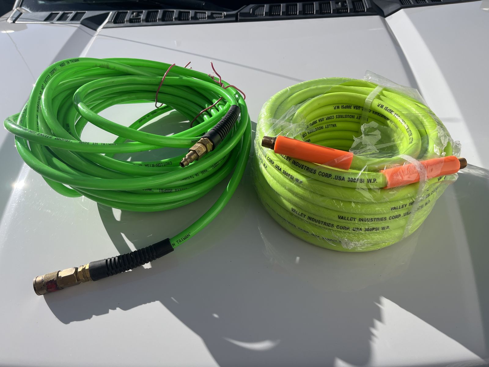 2- 50 foot air hoses